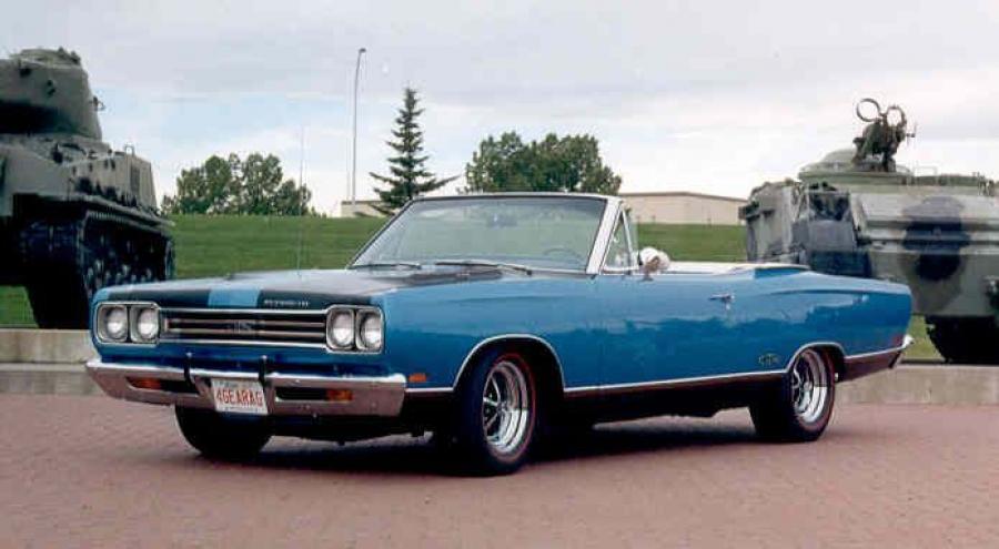  Plymouth GTX 1969 года  (фото 1 из 5)